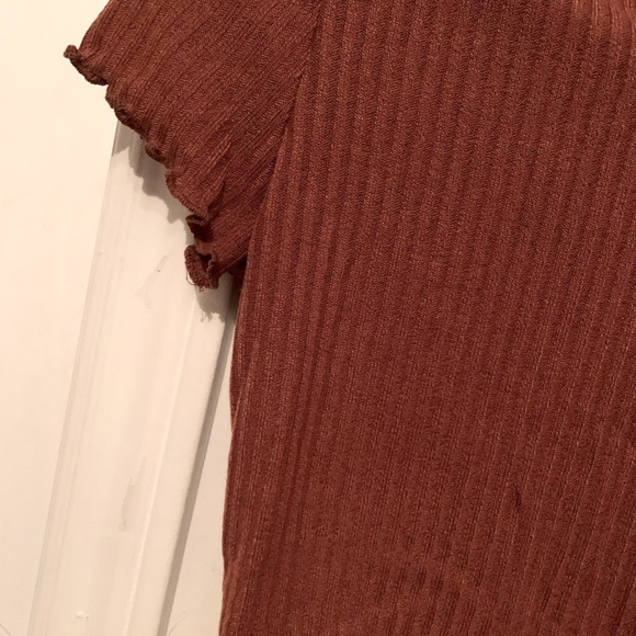 CROP top - Picture 3 of 4